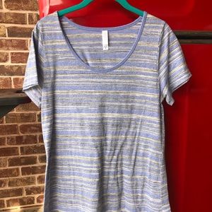 LulaRoe Classic T